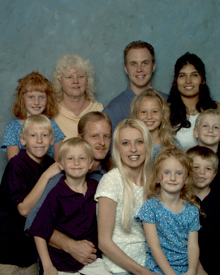 Famil Photo Aug 2004