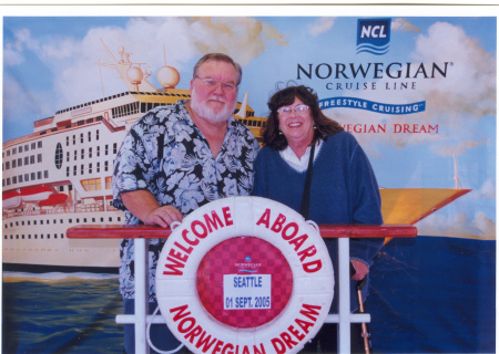 Randy and Dottie boarding  ship