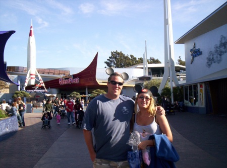 Ben and I in Disneyland!!