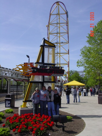 We are coaster FREAKS - 400 ft drop !!!