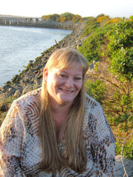 Jennie at the Bandon harbor