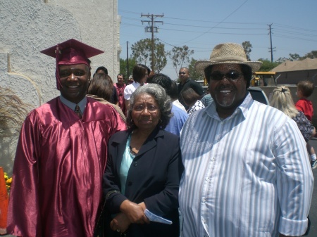 my graduation pictures 011