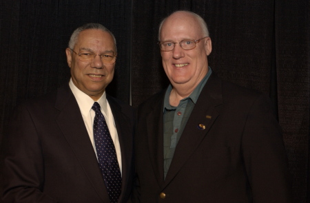 Bob with Colin Powell at the Association of Fundraising Professionals Conference