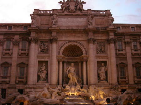 609397-trevi-fountain-1