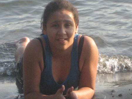 RIHA SWIMIN AT THE LAKE