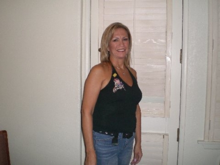 Debra Hernandez's Classmates profile album