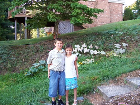 Nathaniel and Kindrea - first day of school fall 2006
