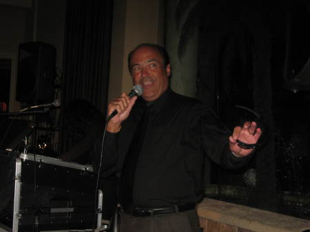 Bob sings "My Way" at the Colonial Country Club's Red Carpet Night