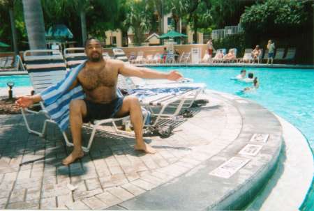 ME chillen at the pool