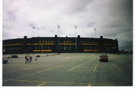 lambeau field (FROZEN TUNDRA)