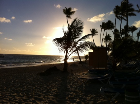 Sunrise ove Dominican