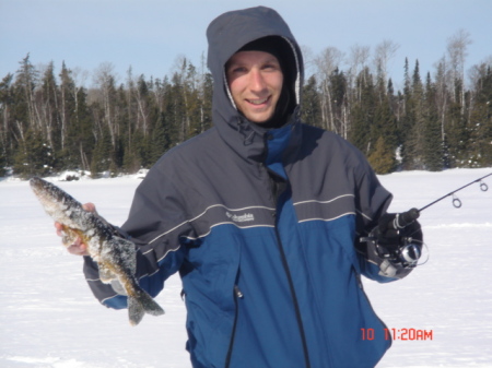 Lac Caribou, Ontario - Pickeral