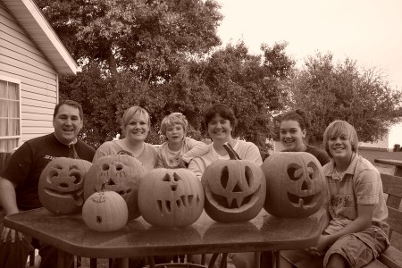 Carving pumpkins 2007