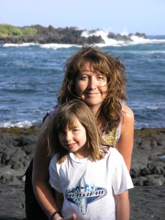 Janet & Kinsey, Hawaii '06