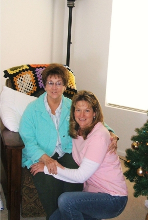 mom & me - thanksgiving day 2007
