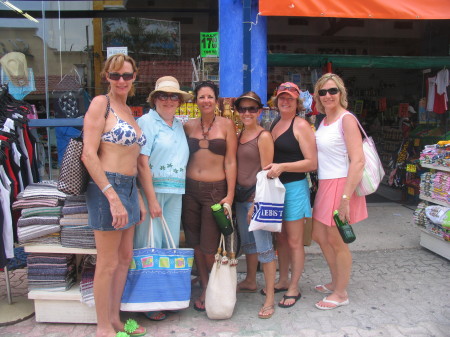 playa del carmen 2007 vacay girls