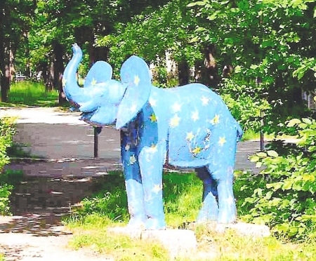 elephant painted again