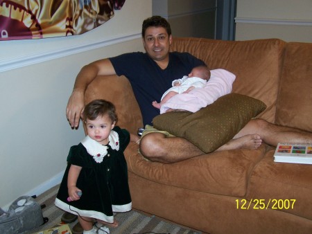 Daddy chillin Xmas w/ his girls