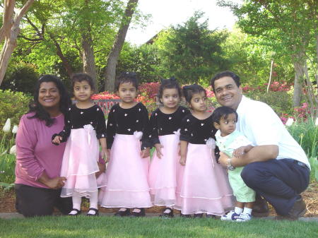 Daniel Family at Dallas Arboretum April 2007