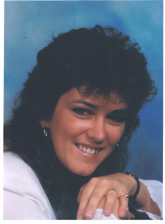 Janet Lyons Grad Pictures 1990