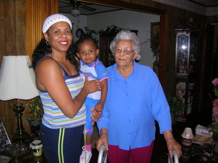 grandma and me and karoline in between