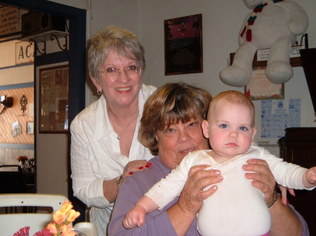 Jodi, Carol Andreen and her grand daughter