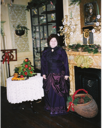 Christmas at Wellington House / Waterloo Village 2003