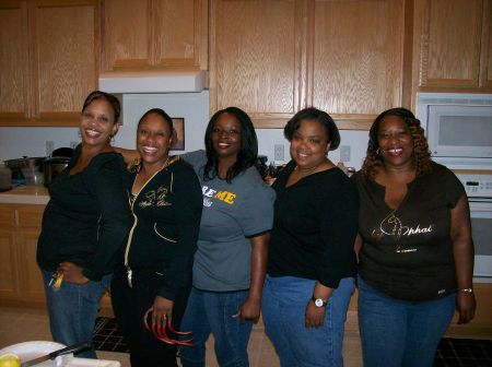 Lisa,Me,Nina,Gigi,Trina