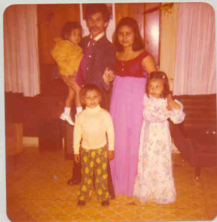 fernandez family - 12-24-1975