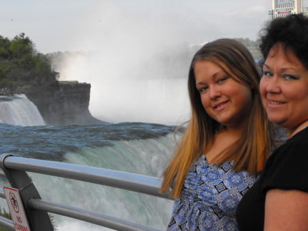 Elaina & I at Niagara Falls on 5/26/08