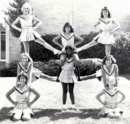 84 - 85 Cheerleader Babes