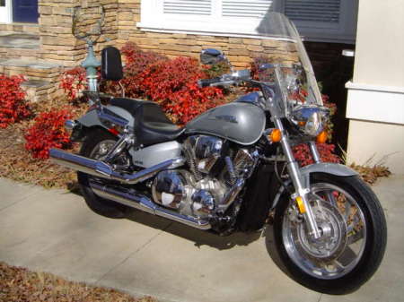 My 2004 Honda VTX 1300cc I Love to Ride