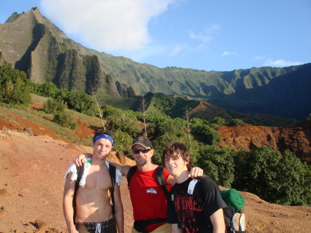 Me Boyz hiking on Kauai