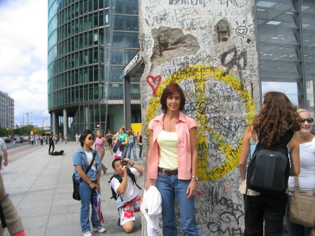 Carol at the Berlin Wall