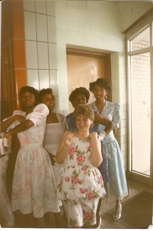 Me,Skatina,Ingrid,Ebony,Keisha(8th grade grad)