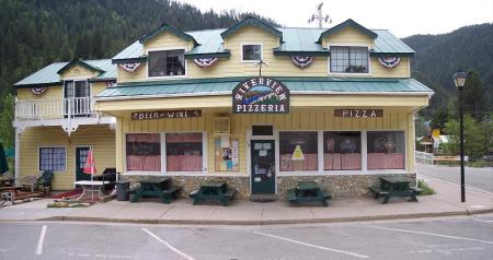 Riverview Pizzeria - Downieville, CA.