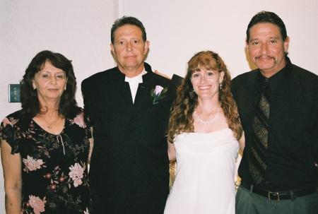 (L to R) my mom in law, Aaron, Me, and bro in law