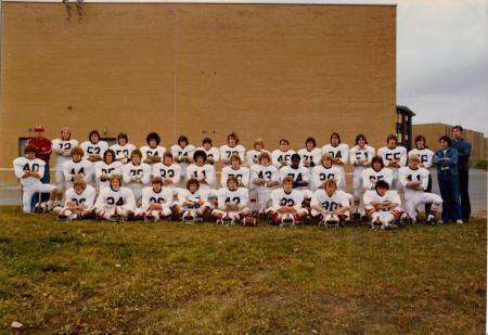 L.P.H.S. Senior Eagles Football Team Oct 77