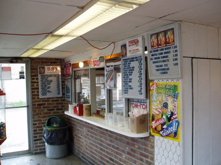 Parcie's Hot Dog Stand on Higgins at Harlem
