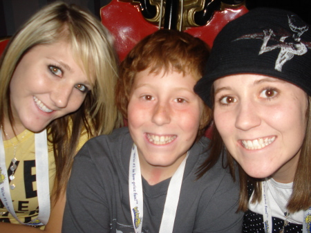 kids on ride at disneyland