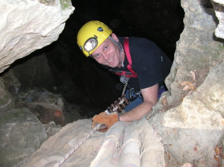 Rappeling into Moses Tomb Pit=230ft deep