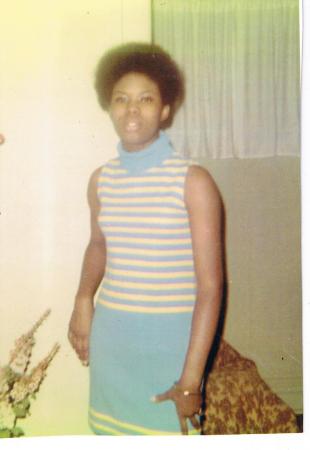 Shirley Walls' Classmates profile album