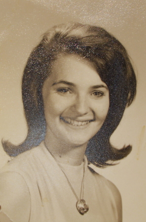 Linda L Ross' Classmates profile album