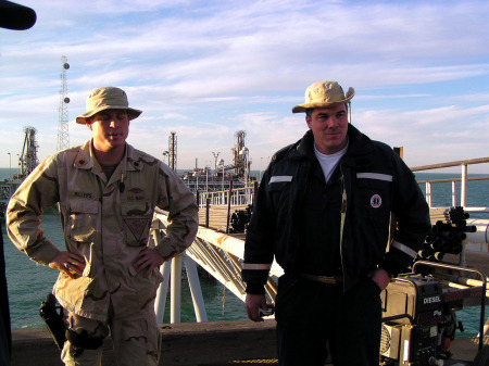 Walking the Iraqi Oil Platform "ABOT"