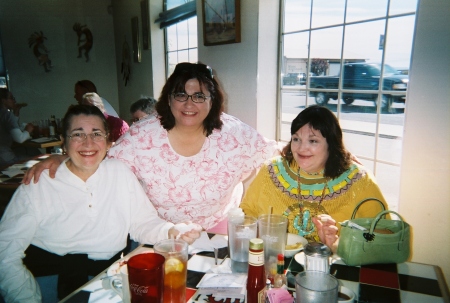 Friends at El Cafecito, Grants, New Mexico