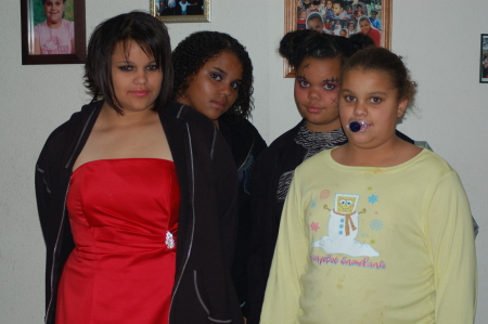 my 4 stepdaughters halloween '06