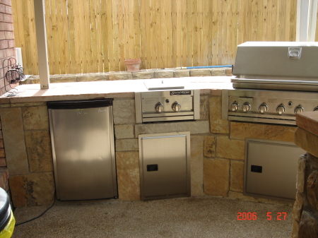 2006 Outdoor Kitchen - addition