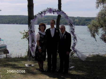 Groom & parents