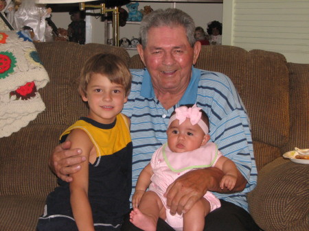 Bette's dad and great grandchildren