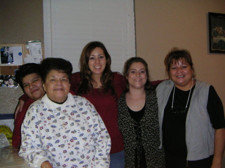 Me, Mom, Chrissy,Kim & Lisa--FAMILY
